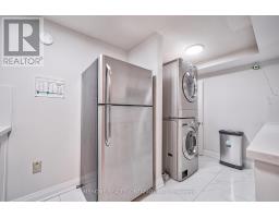 Low B 1801 Solitaire Crt, Mississauga, ON L5L2P2 Photo 7