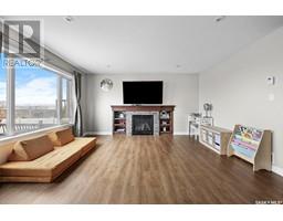 Living room - 4505 Padwick Avenue, Regina, SK S4W0C5 Photo 3