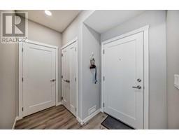 3pc Bathroom - 103 150 Shawnee Square Sw, Calgary, AB T2Y0T6 Photo 6