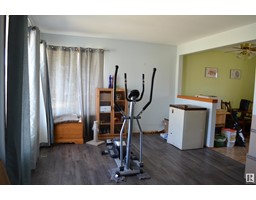 Bedroom 2 - 11837 61 St Nw, Edmonton, AB T5C2L5 Photo 5
