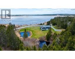Sunroom - 37 Russell Road, Clam Harbour, NS B0J2L0 Photo 4
