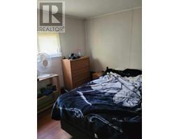 Primary Bedroom - 6960 Langer Crescent, Prince George, BC V2K2N2 Photo 4