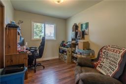 Living room - 126 Second Street S, Beausejour, MB R0E0C0 Photo 6