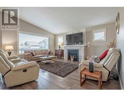 Living room - 2100 55 Avenue Unit 3, Vernon, BC V1T9Y6 Photo 7