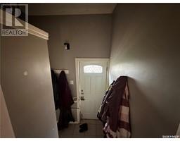 Primary Bedroom - 205 3rd Avenue, Meacham, SK S0K2V0 Photo 4