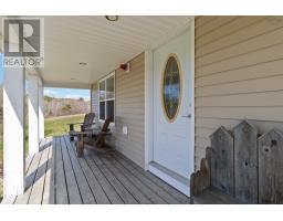 Primary Bedroom - 4281 Highway 208, Pleasant River, NS B0T1X0 Photo 5