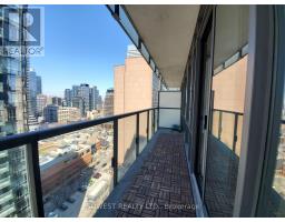 2110 38 Grenville St, Toronto, ON M4Y1A5 Photo 6