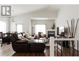 Other - 293 Archibald Close, Fort Mcmurray, AB T9K2P5 Photo 2