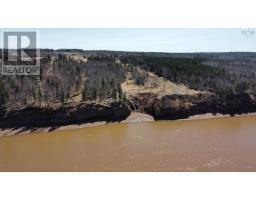 2043 Highway 215, Tennecape, NS B0N1P0 Photo 2