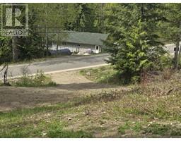 2702 Fraser Road, Anglemont, BC V0E1M8 Photo 4