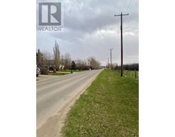 777 Lake Place, Chestermere, AB T1X0M6 Photo 7