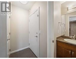 Primary Bedroom - 1008 211 13 Avenue Se, Calgary, AB T2G1E1 Photo 7