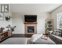 Recreational, Games room - 129 Heritage Hill, Cochrane, AB T4C0L3 Photo 6