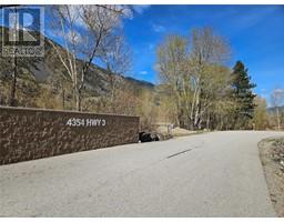 4354 Highway 3 Unit 36, Keremeos, BC V0X1N1 Photo 2