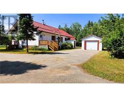 Primary Bedroom - 10228 Route 113 Route, Miscou, NB E8T1Y6 Photo 4