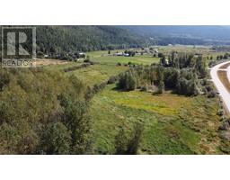 Lot 2 Oxbow Frontage Road, Malakwa, BC V0E2J0 Photo 2