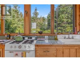 Primary Bedroom - 3996 East Point Road, South Lake, PE C0A2B0 Photo 3