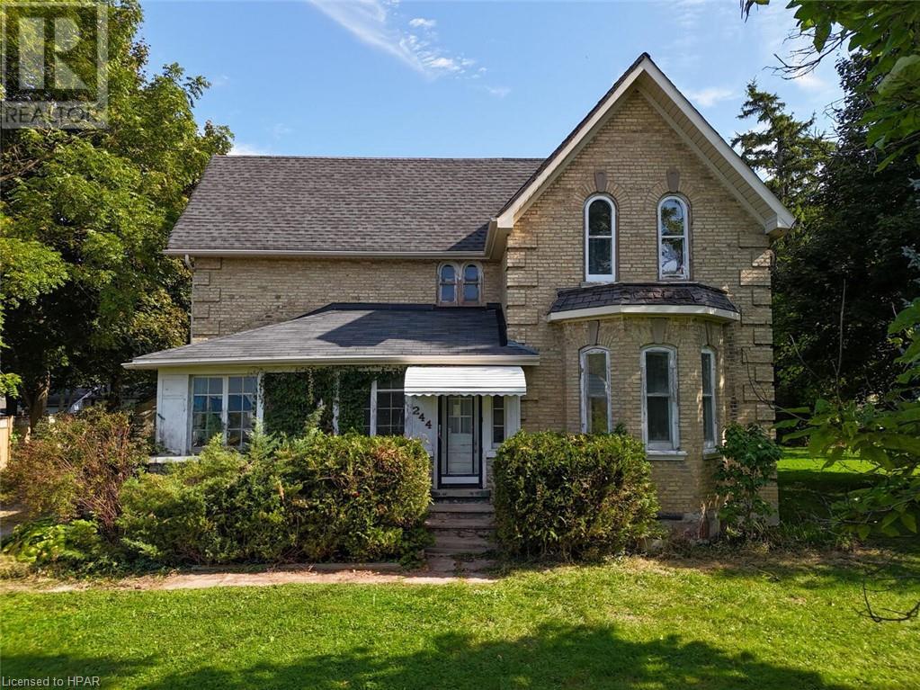 244 Main St Street, Lucan House For Sale MLS 40648060 Ovlix