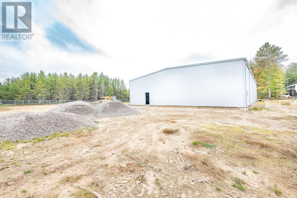 99 Industrial Avenue, Petawawa Commercial For Sale MLS 1414614 Ovlix