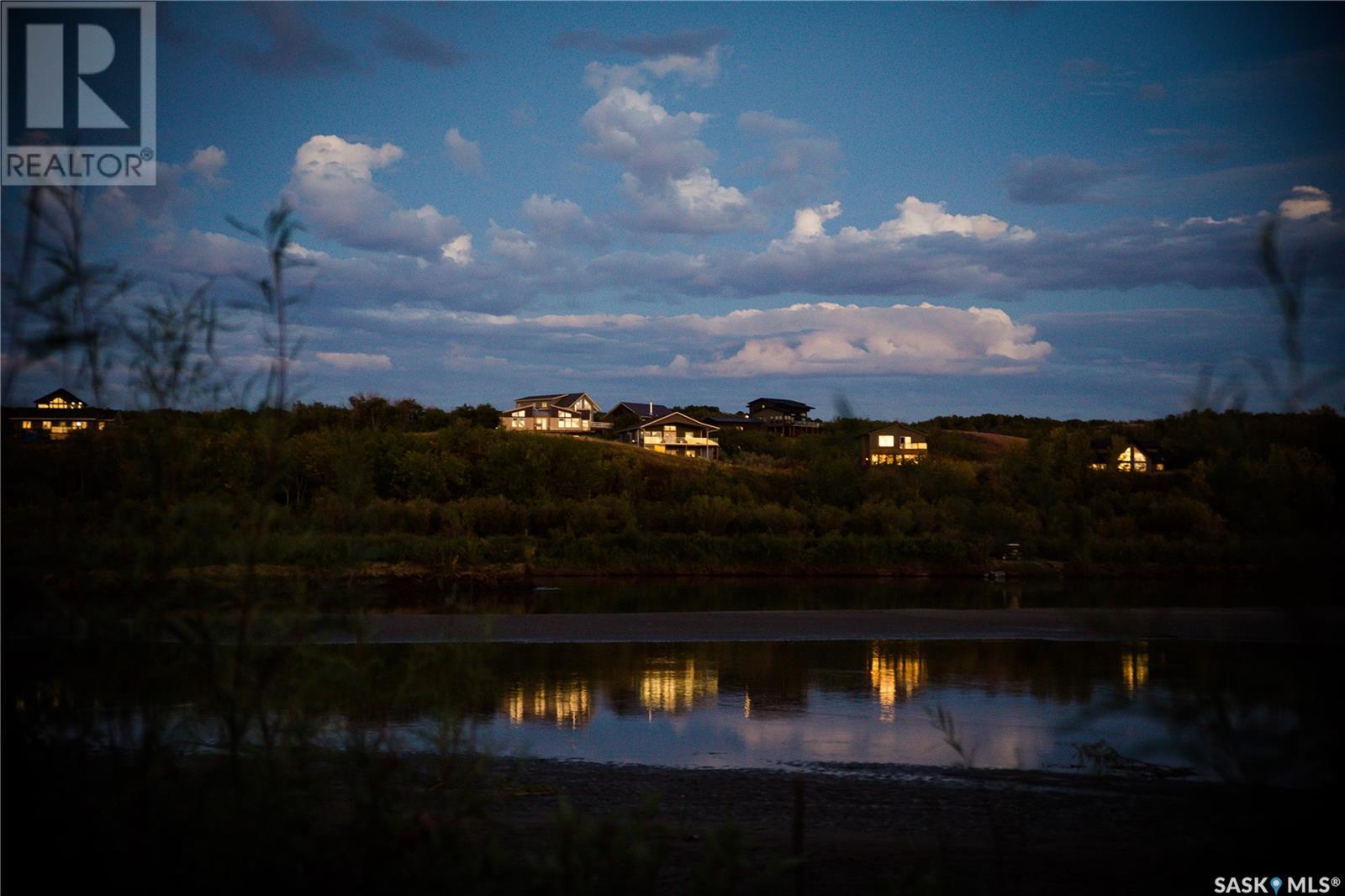 502 Saskatchewan Bay