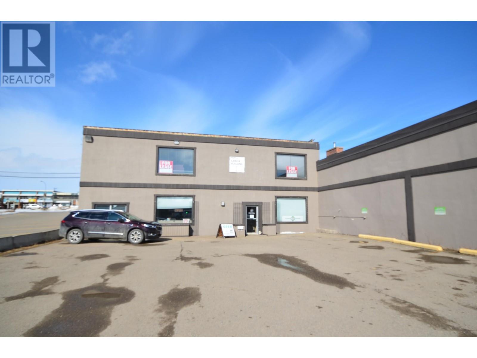 2 10032 99 Avenue
