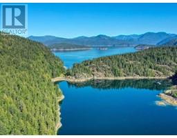 Portage Cove, Image 2