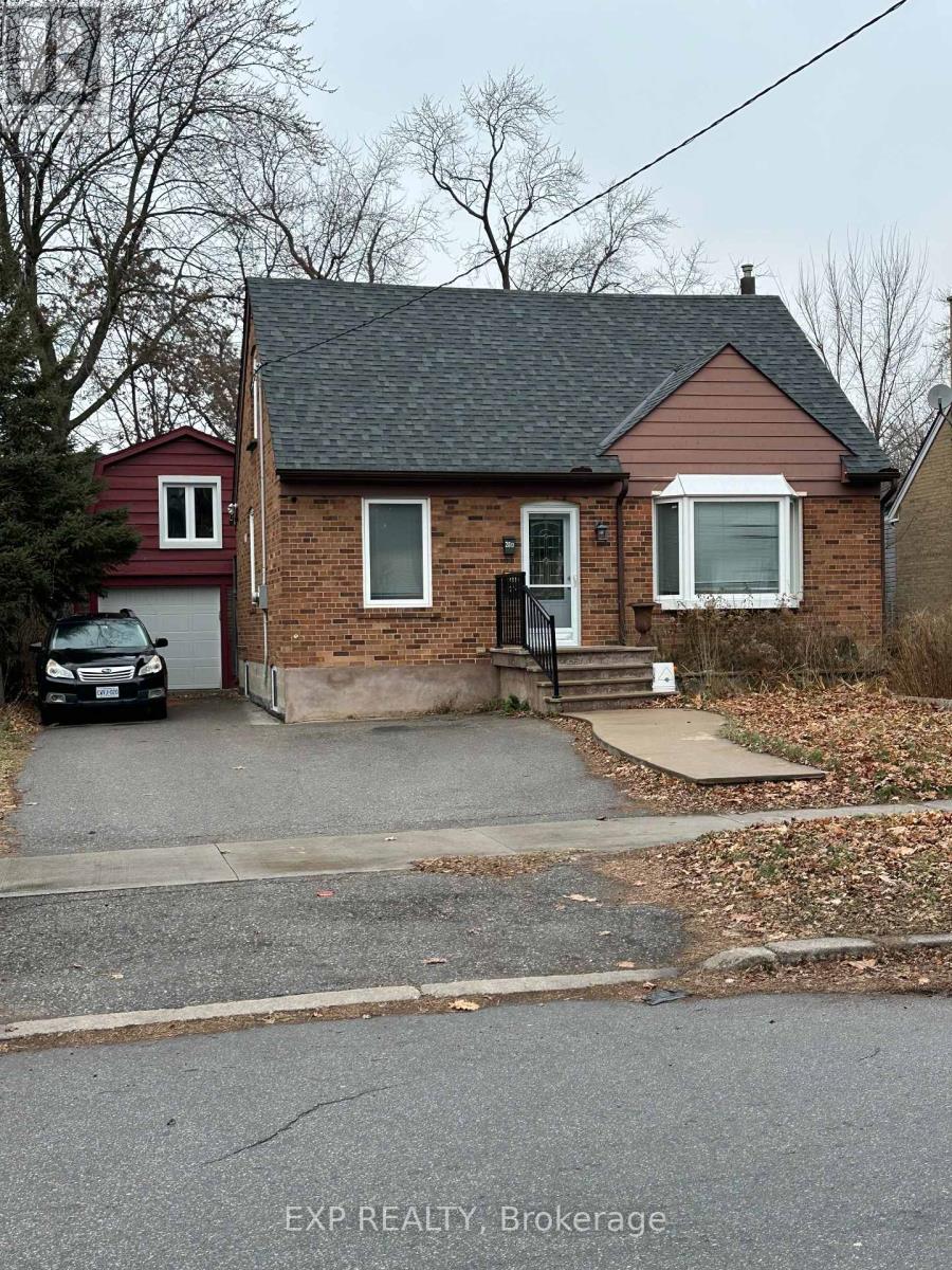 28 Pleasant Avenue