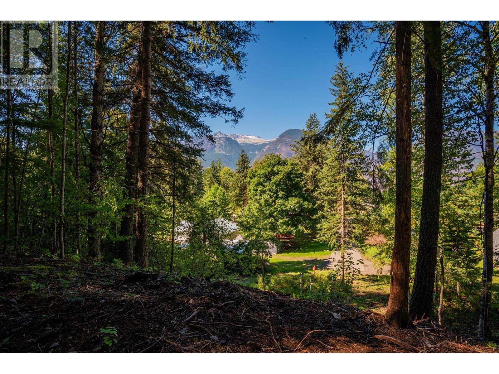 1141 Denver Siding Road E
