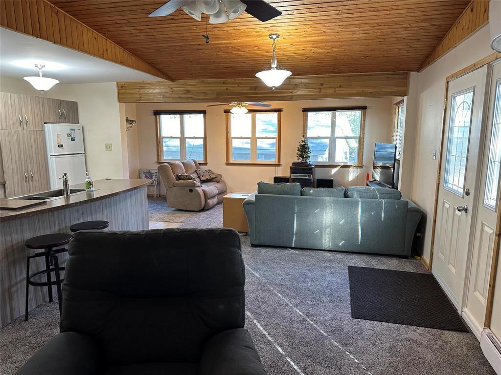 10 Reinhold Drive