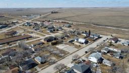 22 Main Street, Sanford, MB R0G2J0 Photo 4