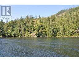 Lot 2 Kayak Road, Egmont, BC V0N1N0 Photo 2