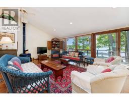 Primary Bedroom - 1 Hickey Island, Frontenac Islands, ON K0E1L0 Photo 5