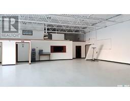 315 Centre Street, Meadow Lake, SK S9X1L7 Photo 3