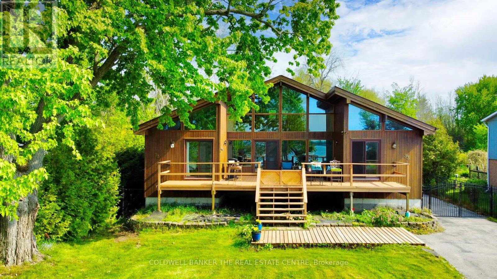 33 Lake Drive E