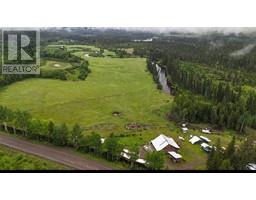 Bedroom 2 - 10260 Nazko Road, Nazko, BC V2J3H9 Photo 4