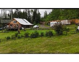 Kitchen - 10260 Nazko Road, Nazko, BC V2J3H9 Photo 3