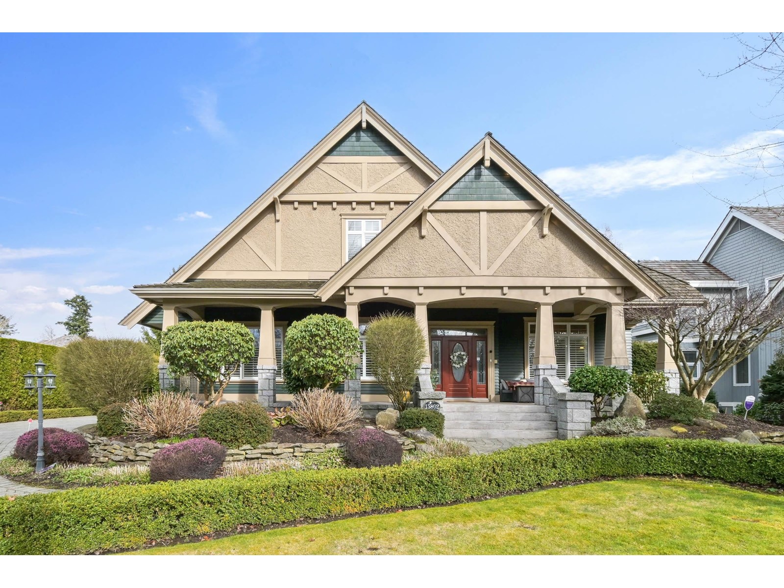 15802 Collingwood Crescent