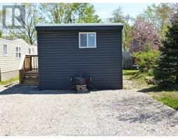 Living room - 11408 County Road 46 Unit 20, Comber, ON N0P1J0 Photo 2