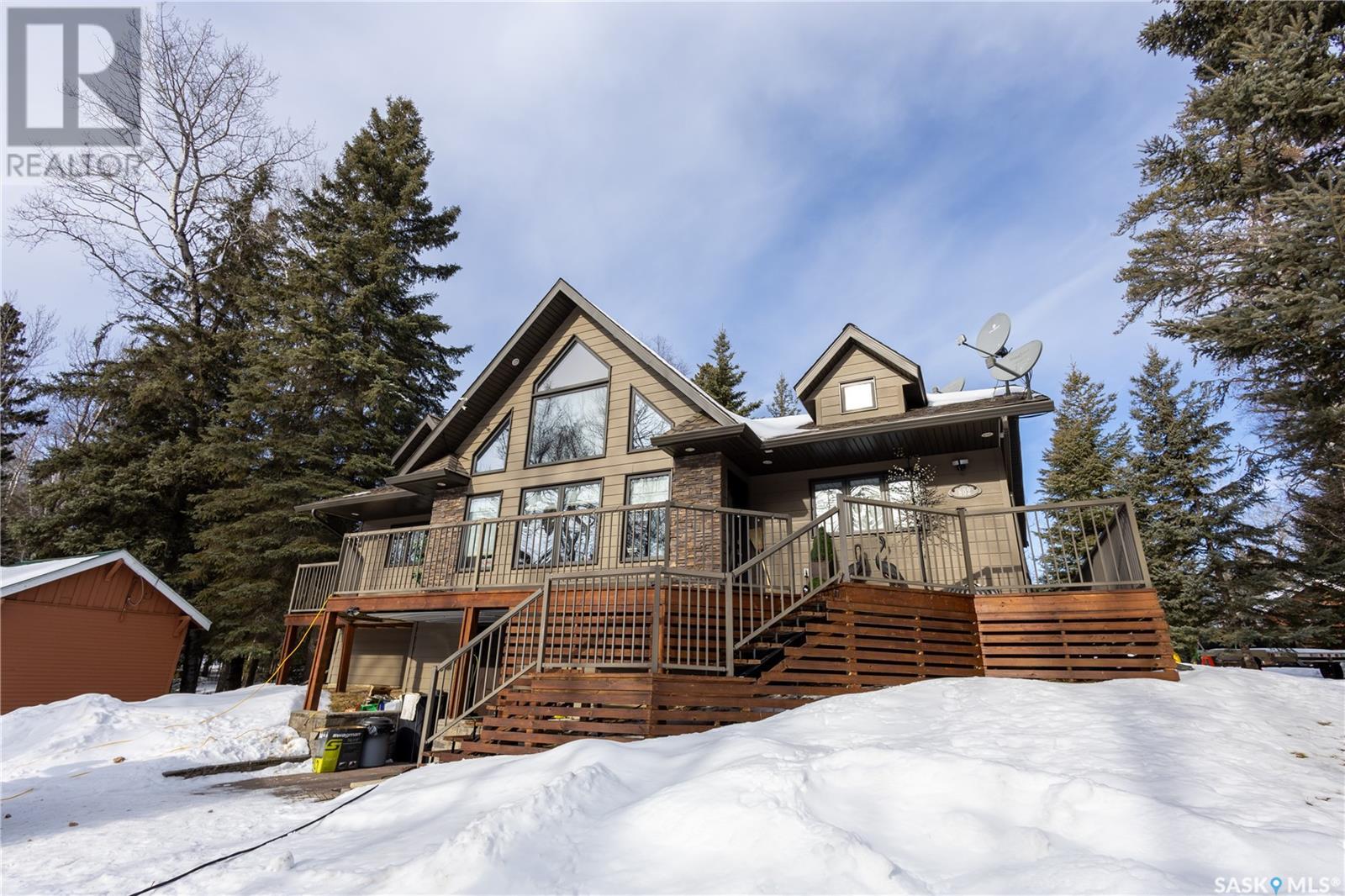 801 Lakeview Drive