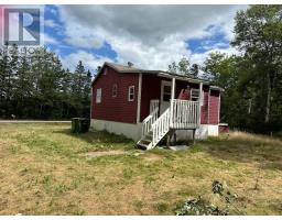 Bath (# pieces 1-6) - 1919 Route 309 Selkirk Road Road 1919 Selkirk Road Souris R R, Selkirk Road, PE C0A2B0 Photo 4