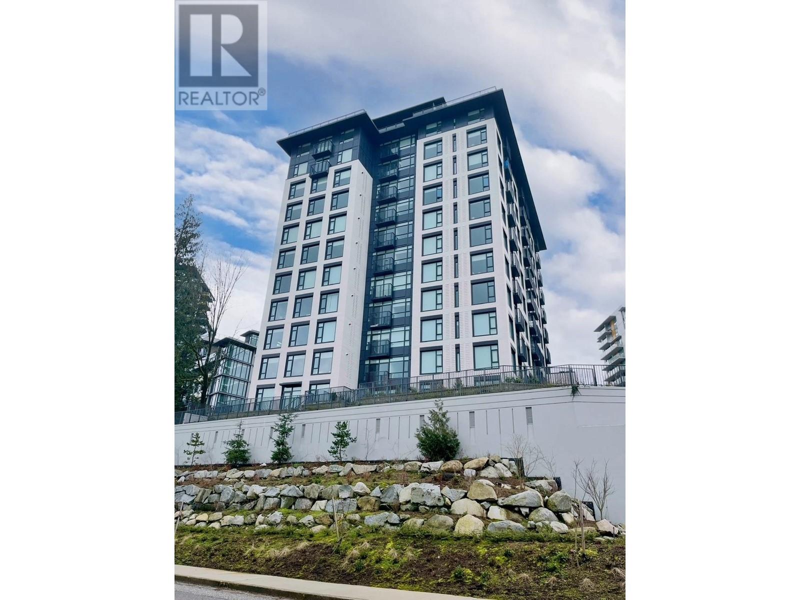 809 8750 University Crescent