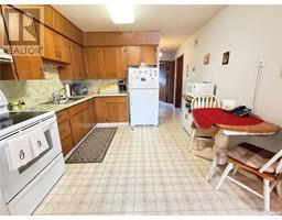 Laundry room - 3 1187 Ashley Drive, Swift Current, SK S9H1N4 Photo 5