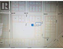 11 Fifth St, Balmertown, ON P0V1C0 Photo 3