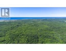 Center Line Road, Image 3