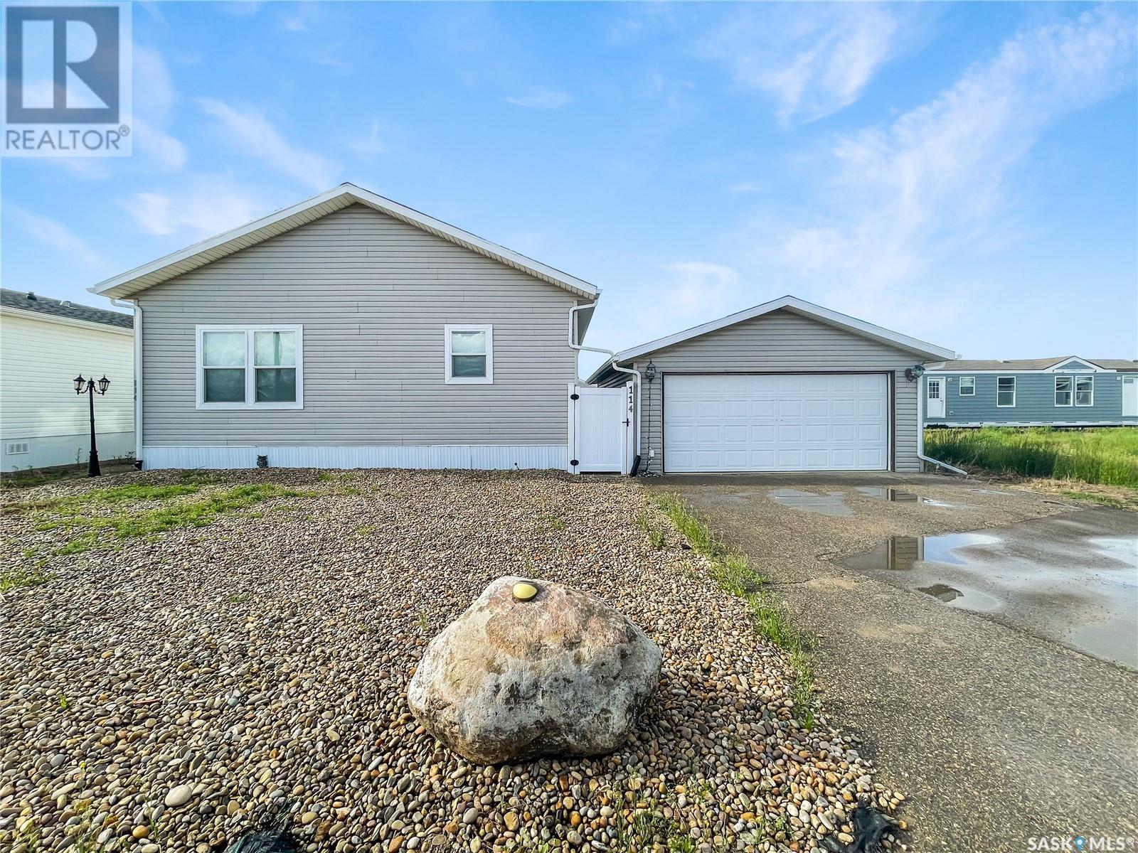 114 Prairie Sun Court