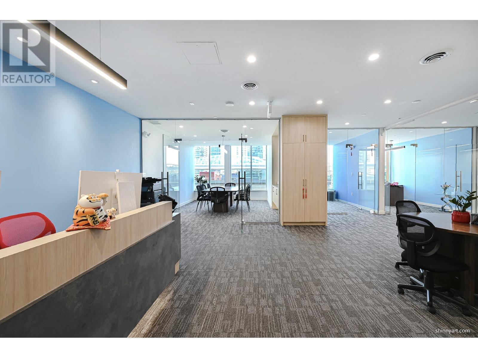 404 6378 Silver Avenue