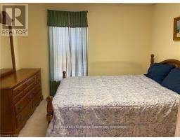 247 Broadway Street, Kincardine, ON N2Z2X9 Photo 4