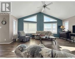 Kitchen/Dining room - Round Lake View, Round Lake, SK S0G5C0 Photo 2