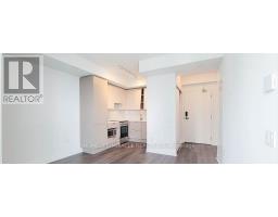 2910 3900 Confederation Parkway, Image 3