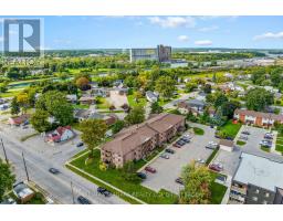 323 72 Main Street E, Image 2